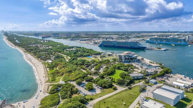 2200 S Ocean Lane 806, Fort Lauderdale, FL 33316