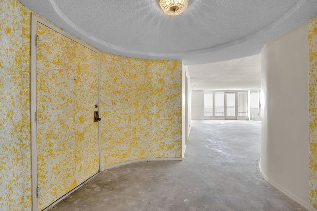 2200 S Ocean Lane 806, Fort Lauderdale, FL 33316