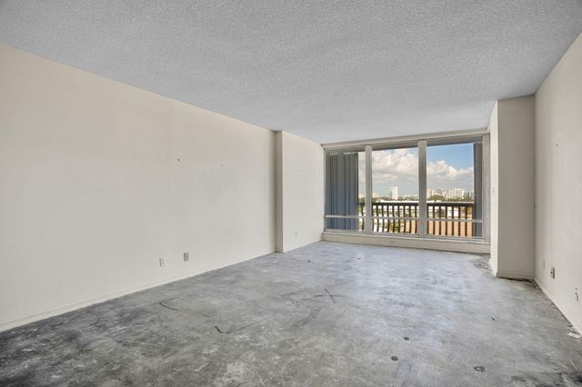 2200 S Ocean Lane 806, Fort Lauderdale, FL 33316