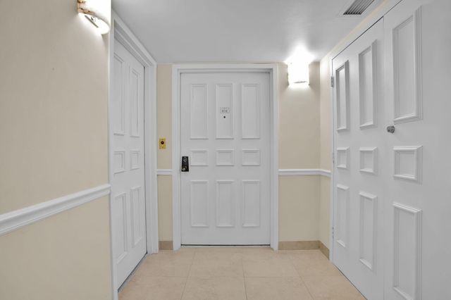 2200 S Ocean Lane 806, Fort Lauderdale, FL 33316