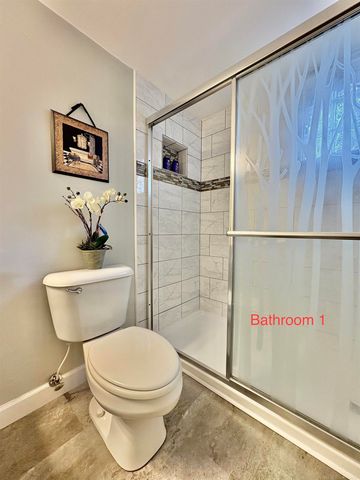 22243 Kinyon Street 3, Taylor, MI 48180