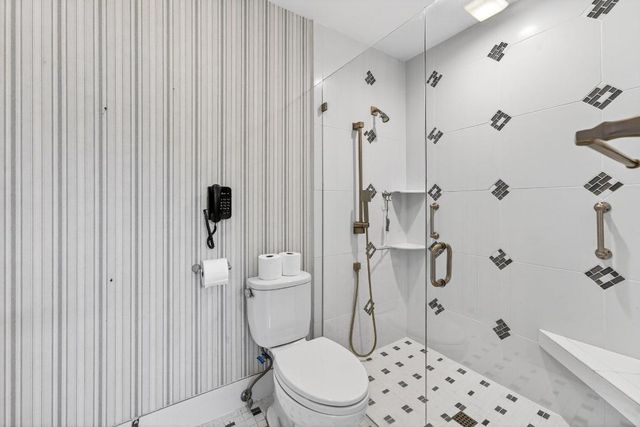 6599 Eastpointe Pines Street, Palm Beach Gardens, FL 33418