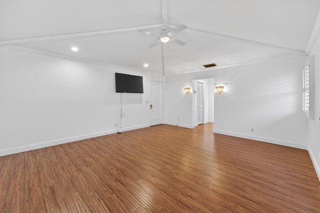 6599 Eastpointe Pines Street, Palm Beach Gardens, FL 33418