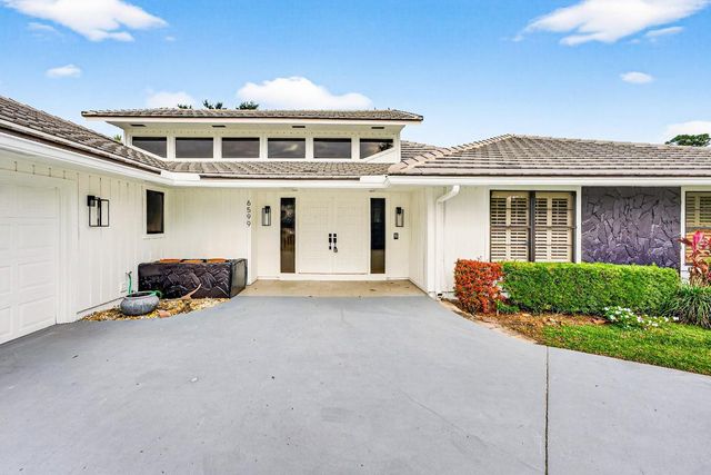 6599 Eastpointe Pines Street, Palm Beach Gardens, FL 33418