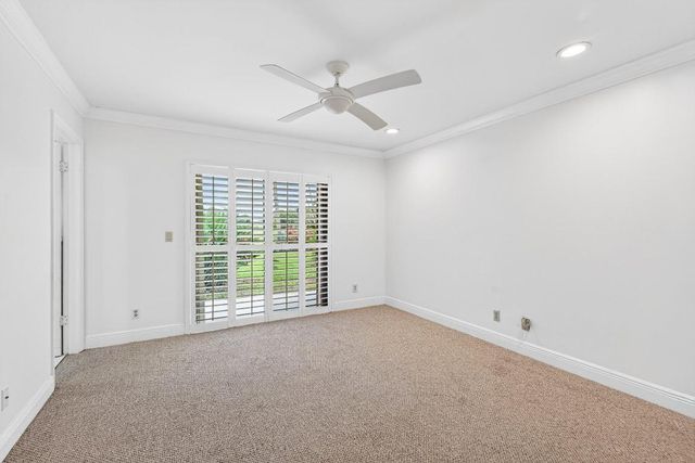 6599 Eastpointe Pines Street, Palm Beach Gardens, FL 33418