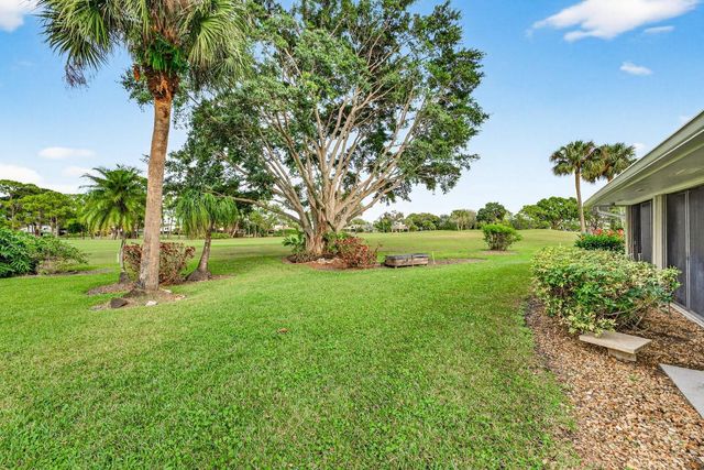 6599 Eastpointe Pines Street, Palm Beach Gardens, FL 33418