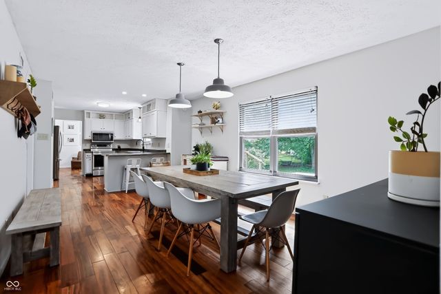 8245 Maple Leaf Court, Indianapolis, IN 46268