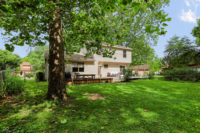 8245 Maple Leaf Court, Indianapolis, IN 46268