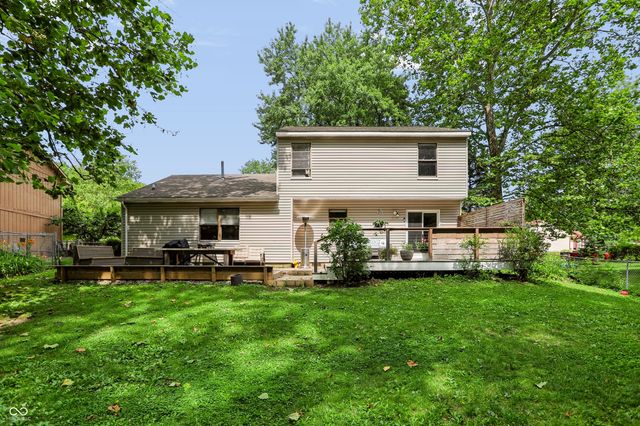 8245 Maple Leaf Court, Indianapolis, IN 46268