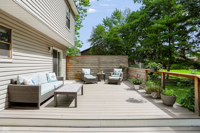 8245 Maple Leaf Court, Indianapolis, IN 46268