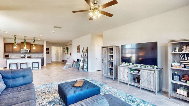 444 Skipper Lane, Azle, TX 76020