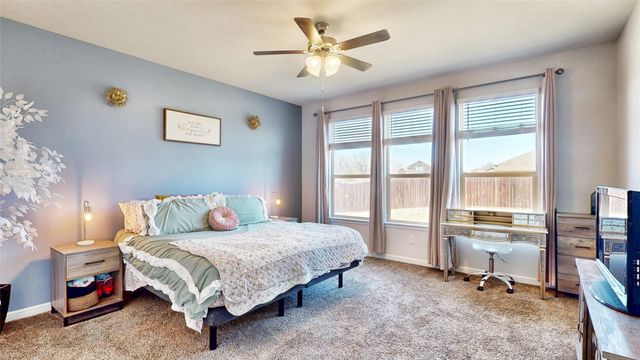 444 Skipper Lane, Azle, TX 76020