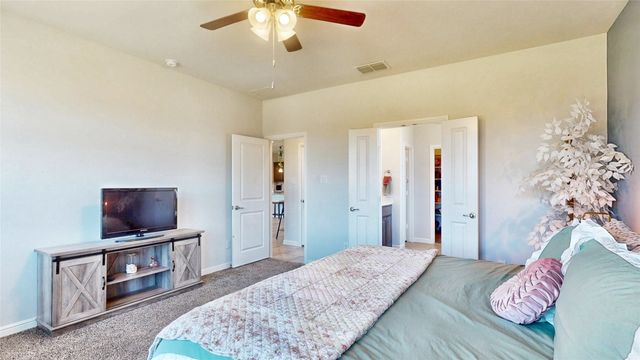 444 Skipper Lane, Azle, TX 76020