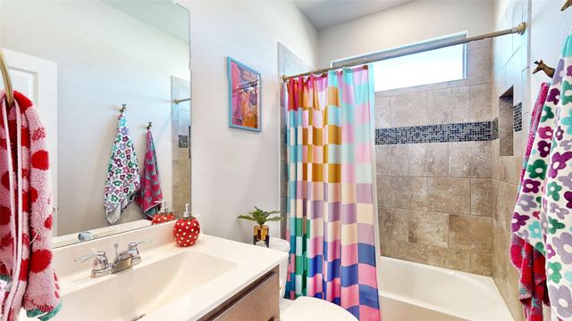 444 Skipper Lane, Azle, TX 76020