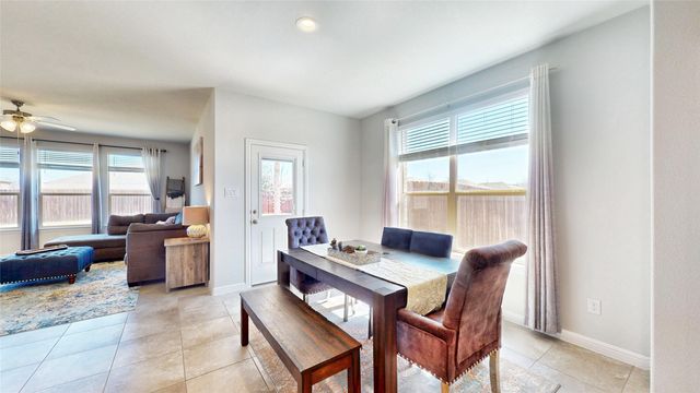 444 Skipper Lane, Azle, TX 76020