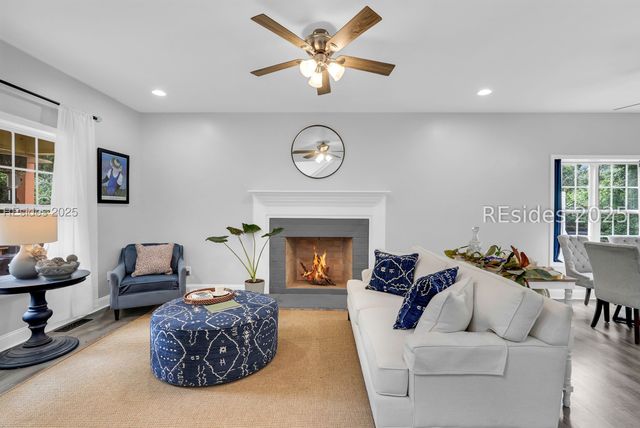 959 Sea Island Pkwy, St Helena Island, SC 29920