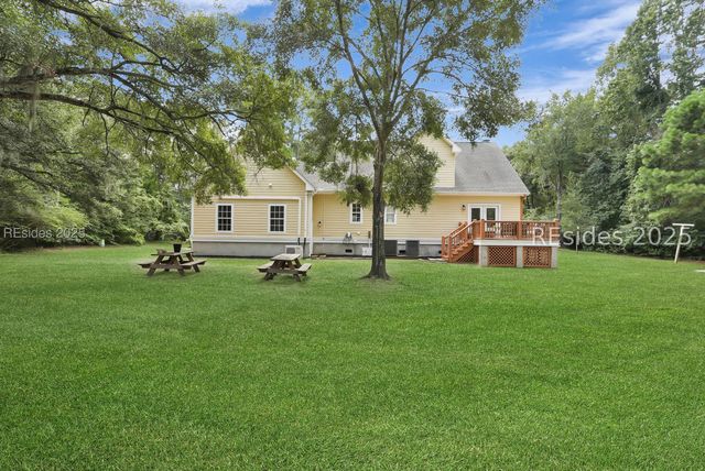 959 Sea Island Pkwy, St Helena Island, SC 29920