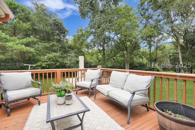 959 Sea Island Pkwy, St Helena Island, SC 29920