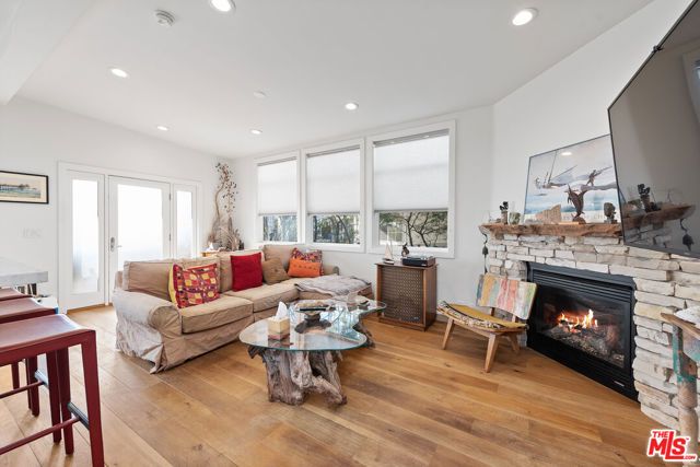 29500 Heathercliff Road 16, Malibu, CA 90265