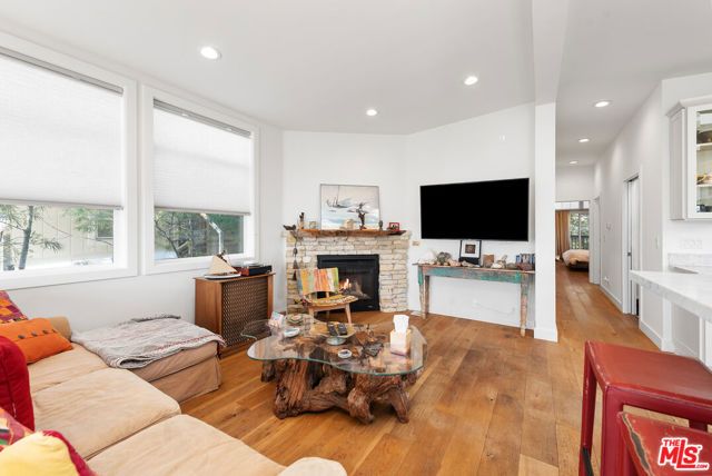 29500 Heathercliff Road 16, Malibu, CA 90265