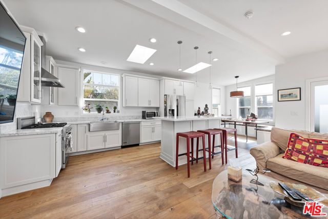 29500 Heathercliff Road 16, Malibu, CA 90265