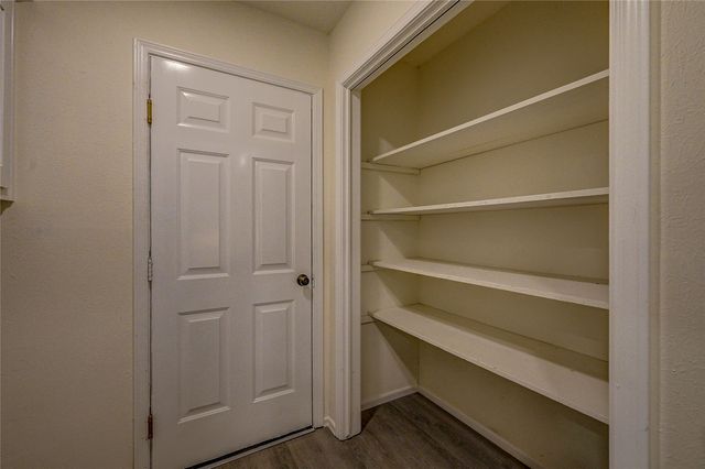 9521 Crestshire Drive, Dallas, TX 75227