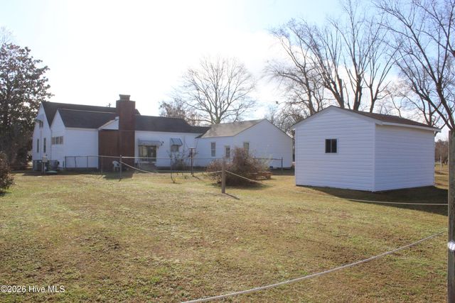 167 Lake Road, Newport, NC 28570