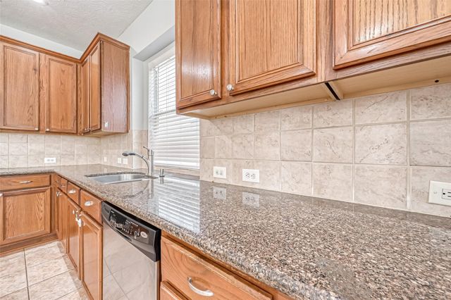4907 Mountain Fork, Missouri City, TX 77459