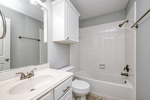 4907 Mountain Fork, Missouri City, TX 77459