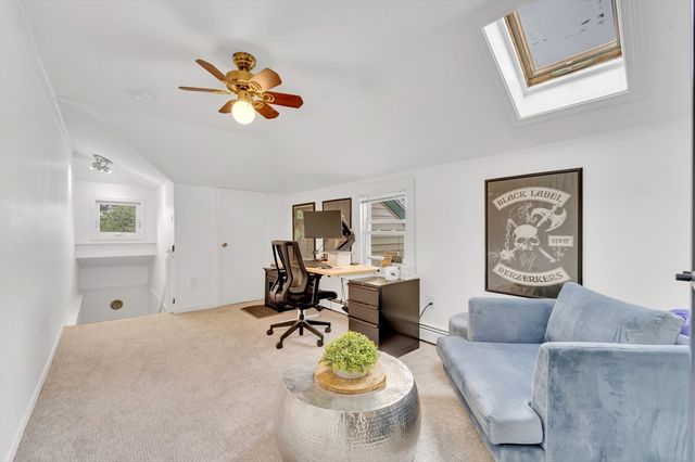 154 Lafayette St 2, Salem, MA 01970