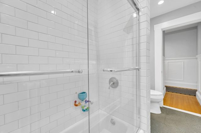 154 Lafayette St 2, Salem, MA 01970