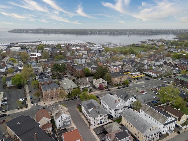 154 Lafayette St 2, Salem, MA 01970