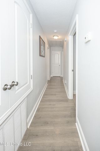 10415 Pin Oak Drive, Biloxi, MS 39532