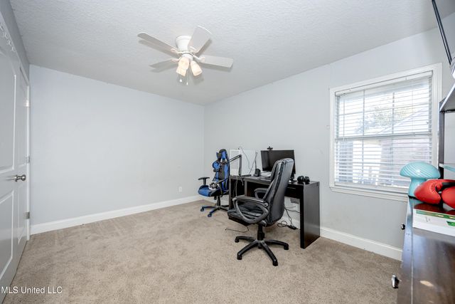 10415 Pin Oak Drive, Biloxi, MS 39532