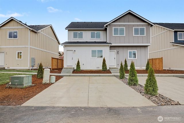 4747 Court R, Tacoma, WA 98404