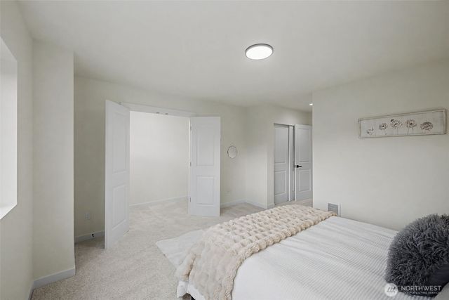 4747 Court R, Tacoma, WA 98404