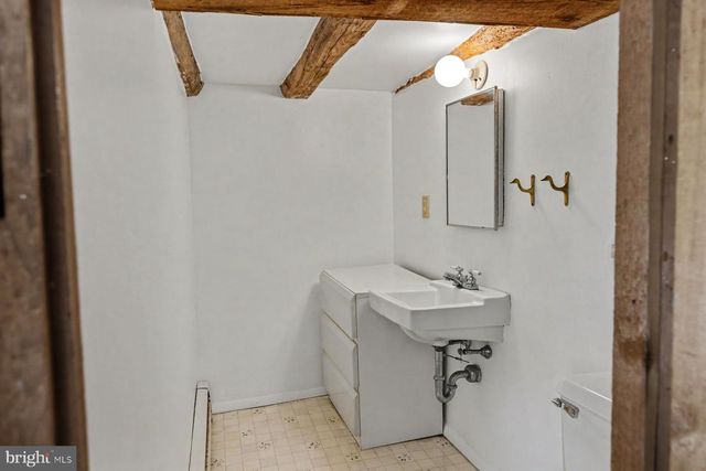 14 STOVER PARK RD, Pipersville, PA 18947