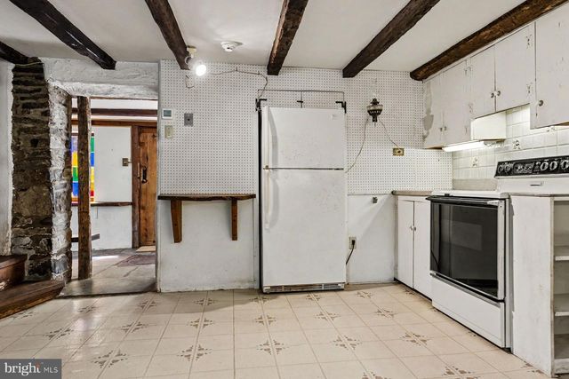 14 STOVER PARK RD, Pipersville, PA 18947