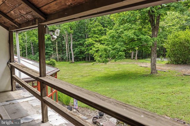 14 STOVER PARK RD, Pipersville, PA 18947