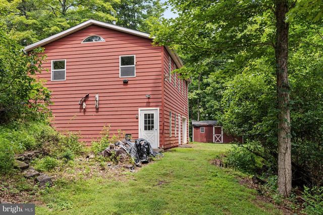 14 STOVER PARK RD, Pipersville, PA 18947