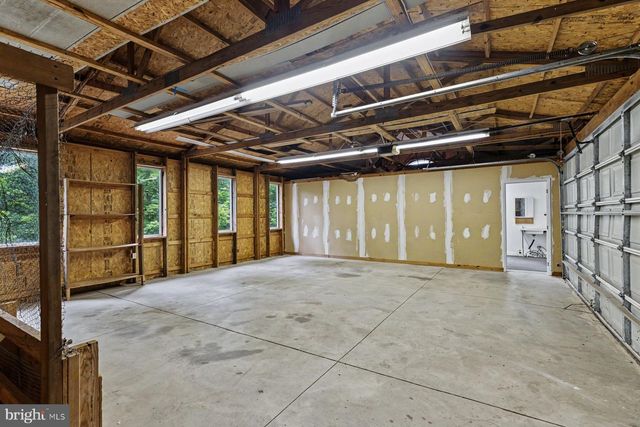 14 STOVER PARK RD, Pipersville, PA 18947
