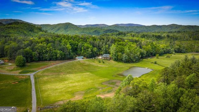 270 Ausburn Road, Blue Ridge, GA 30513