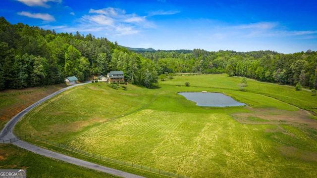 270 Ausburn Road, Blue Ridge, GA 30513