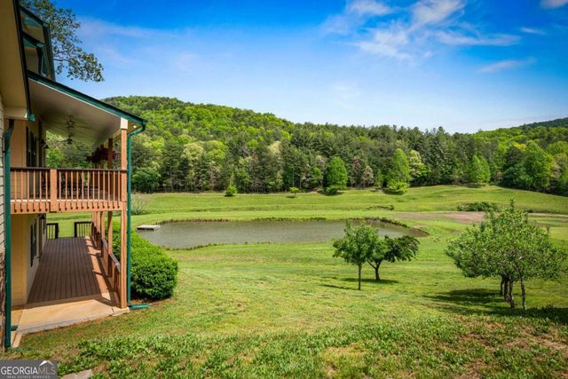 270 Ausburn Road, Blue Ridge, GA 30513