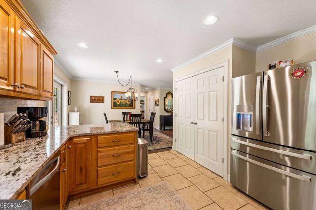 270 Ausburn Road, Blue Ridge, GA 30513