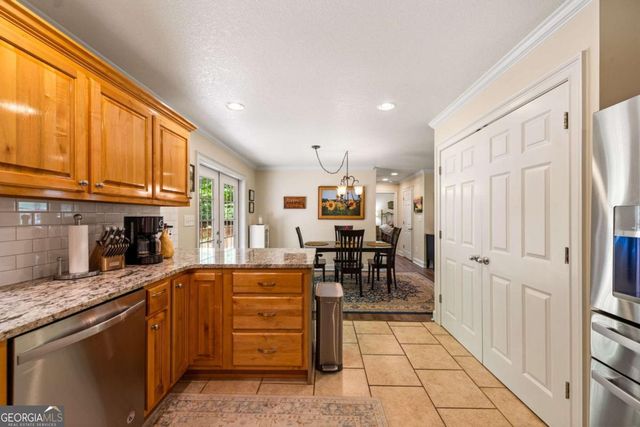 270 Ausburn Road, Blue Ridge, GA 30513