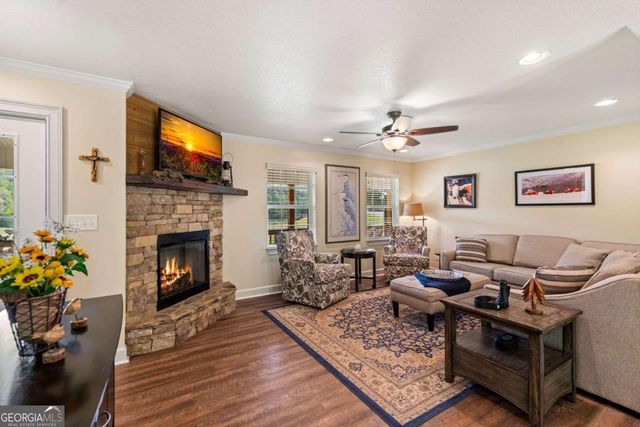 270 Ausburn Road, Blue Ridge, GA 30513
