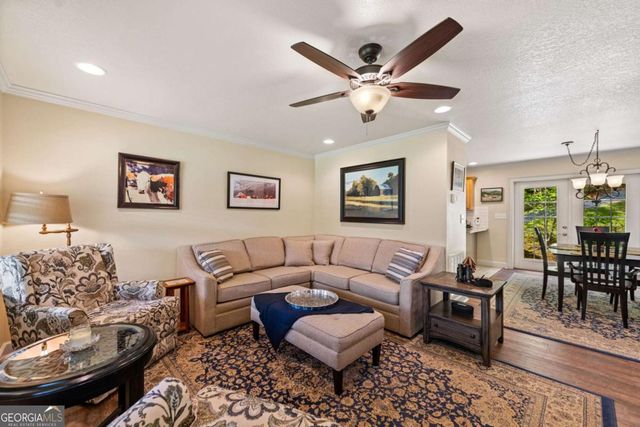 270 Ausburn Road, Blue Ridge, GA 30513