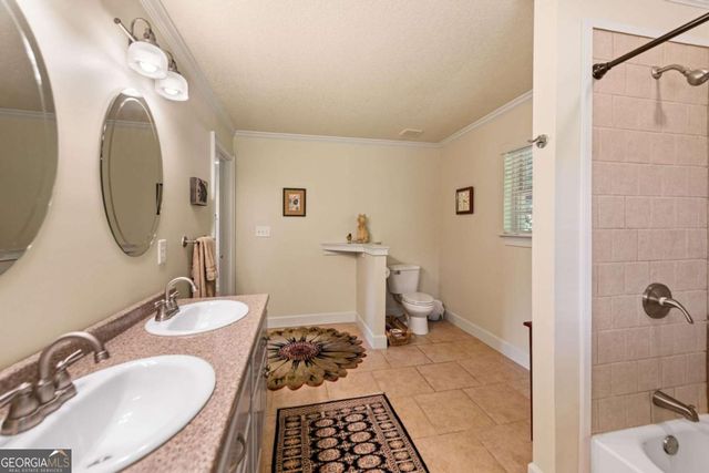 270 Ausburn Road, Blue Ridge, GA 30513