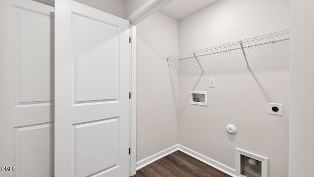 271 Rusling Leaf Drive, Fuquay Varina, NC 27526